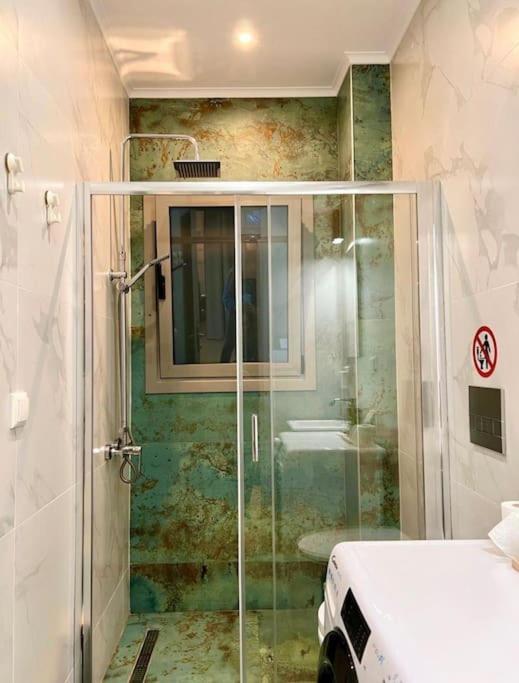 Smart Modern Apartment B Атина Екстериор снимка